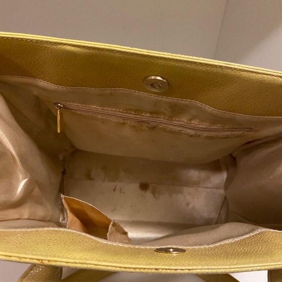 Chanel handbag - Picture 8 of 8